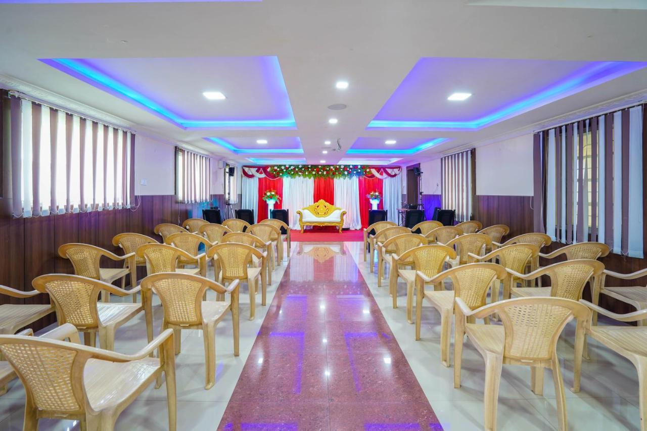 Hotel Tamilnadu - Ooty 1 エクステリア 写真